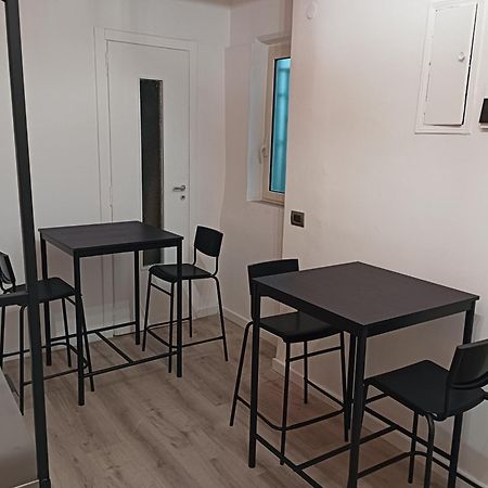 Bella Mbriana Panzió Nápoly Kültér fotó